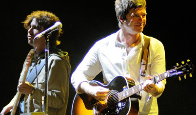 Oasis’in efsane albümünde kullanılan Noel Gallagher imzalı gitar açık artırmada: Değeri 60 bin sterlin