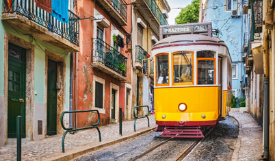 Dünyanın en renkli şehirleri açıklandı: Zirvenin ismi Lizbon oldu