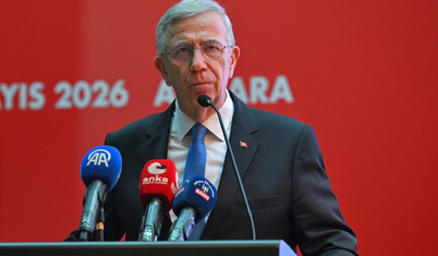 Mansur Yavaş: Genel merkeze polis zoruyla girilmesi Türkiye’nin demokratik birikimine zarar vermekten başka bir işe yaramaz