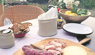 Yarı kamp hayatı