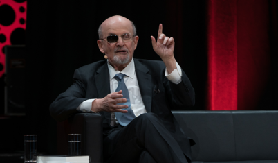 Selman Rüşdi: "Trump'ın olmadığı ve inşa ettiği çirkin şeylerin yıkılacağı günü sabırsızlıkla bekliyorum"