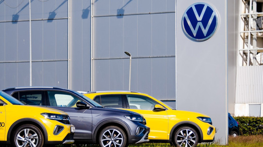 Volkswagen, 88 yıllık tarihinde ilk kez Almanya’da üretimi durdurmaya hazırlanıyor