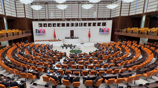 TRT’ye ilişkin düzenlemeler de içeren torba kanun teklifi TBMM Genel Kurulu'nda kabul edildi