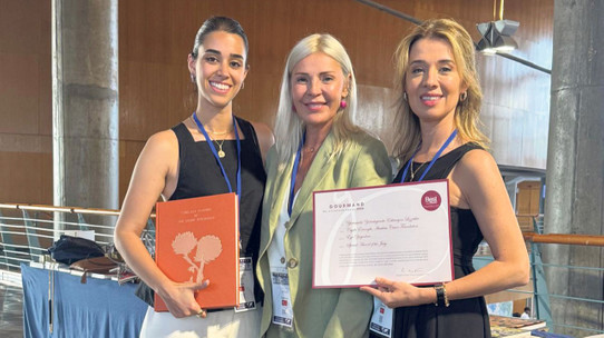 Doğduğumuz topraklar kadar doyduğumuz topraklara da borçluyuz
