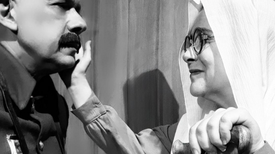 Nazım’ın dizeleriyle Atatürk’ün ruhunu buluşturdu