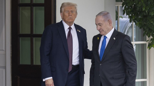 Trump: İsrail'in İran'a küçük çaplı saldırısına karşı çıkmayabilirim