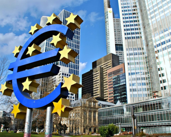 ECB tutanakları yayımlandı: Enerji fiyatlarındaki oynaklığa dikkat çekildi, enflasyon risklerine karşı ihtiyat vurgusu yapıldı