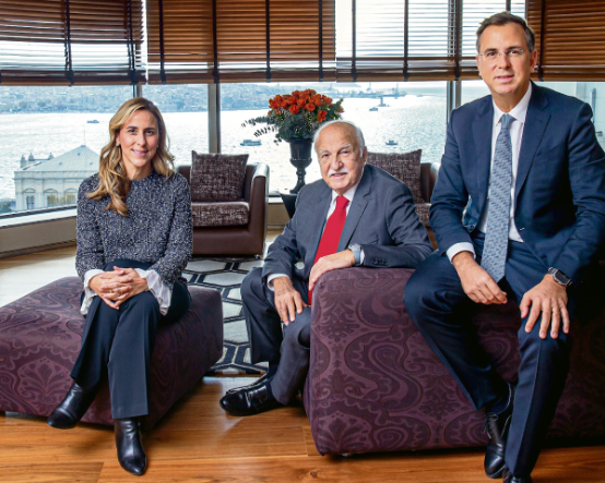 50 yıl önce okuduğu Harvard’da hayırseverliği “case study” oldu