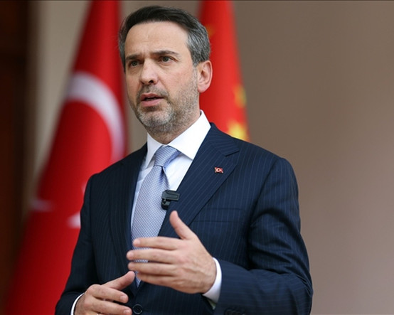Bakan Bayraktar: Enerjide temel zorluk talep artışı ve altyapı ihtiyacı