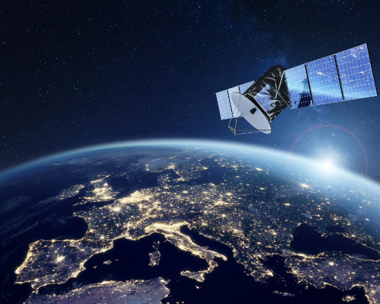 Dev Fransız şirketin CEO'sundan Starlink uyarısı: 'Avrupa bunun ne kadar tehlikeli olduğunu hala anlamadı'
