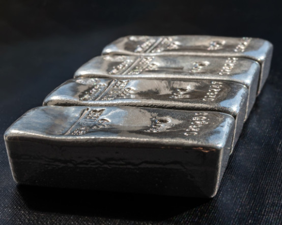 Gümüş ve bakır altını geride bıraktı: Arz kıtlığı yeni rekorları beraberinde getirdi