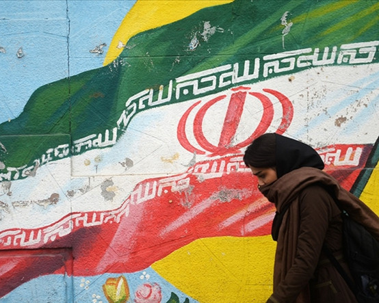 İran'dan 'özeleştiri': Komşularla ilişkilerde çok hata yaptık