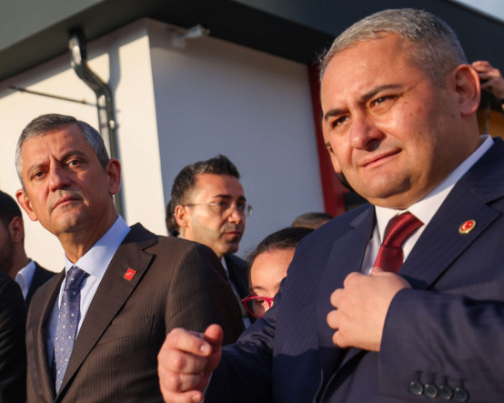 Mesut Özarslan'ın iddialarına yanıt verdi: Özgür Özel 'istifa gerekçesi' yapılan mesajlarıyla ilgili konuştu