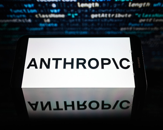 Axios, Pentagon-Anthropic krizini yazdı: Yapay zeka şirketine ceza tehdidi