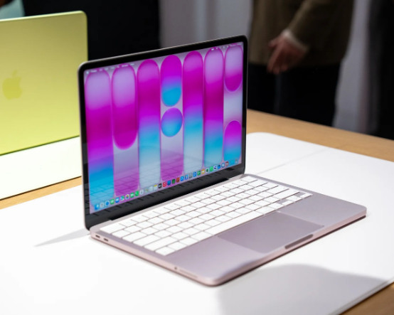 En ucuz MacBook satışa çıkıyor: Apple'ın hedefinde Windows kullanıcıları var