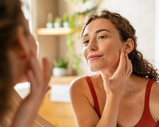Dermatologlar sıraladı: Cildin sağlıklı yaşlandığını gösteren 5 işaret