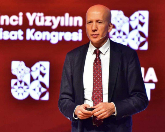 Eski Merkez Bankası Başekonomisti Hakan Kara: Ya rezervleri kullanacağız ya da yavaşlamaya razı olacağız