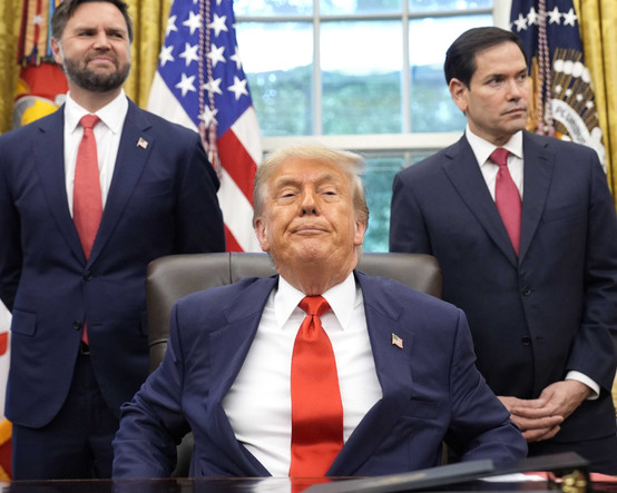 Trump'tan NATO'ya 'Hürmüz' tepkisi: Size ihtiyacımız yok, zaten hiçbir zaman olmadı