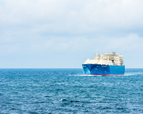 Savaşın ortasında petrol akışı sürüyor: İran Hürmüz Boğazı üzerinden Çin’e milyonlarca varil petrol gönderiyor