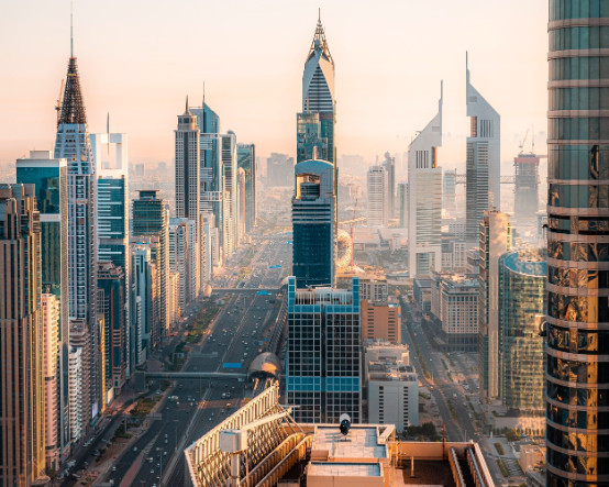 Turistler Dubai saldırılarını sosyal medyada paylaştı: Videoları silmelerine rağmen haklarında dava açıldı