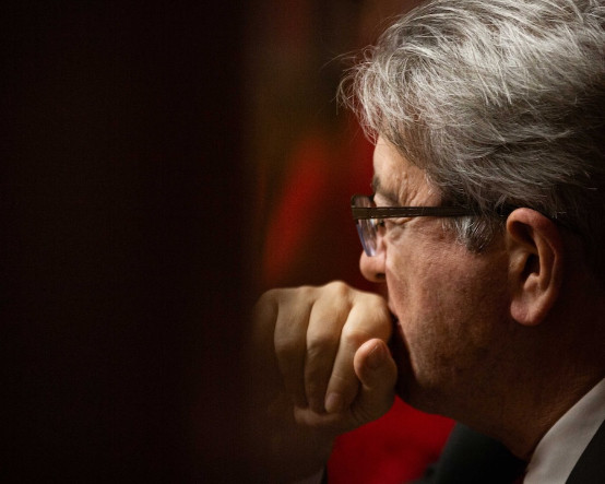 Aşırı sağ ve radikal sol güçleniyor: Fransa yerel seçimleri, ülkeye dair ne söylüyor?