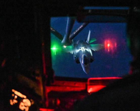 Telegraph: İngiltere F-35'lerin fabrika çıkışındaki arıza nedeniyle uçakları teslim alamadı