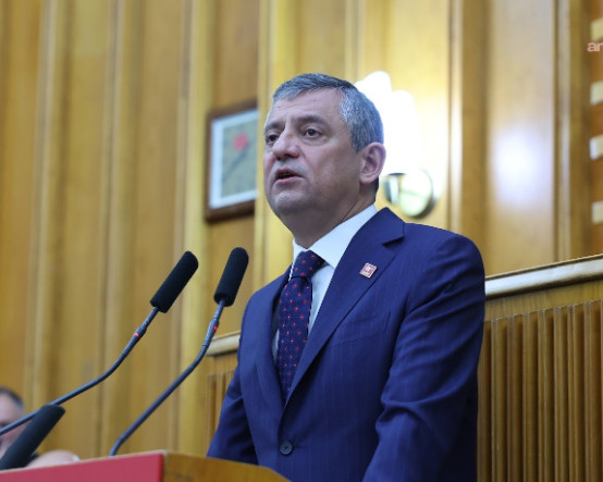 Özgür Özel'den Akın Gürlek'e: Toplam maaşın iki katı para nereden gelmiş hesapları açıp gösterelim