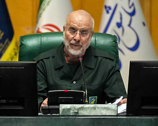 İran Meclis Başkanı Kalibaf: 10 maddenin üçü müzakereler başlamadan ihlal edildi