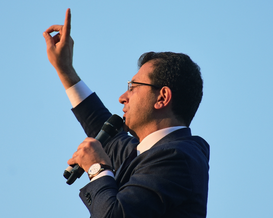 İmamoğlu'ndan Özel'in bayramlaşma programına çağrı: Bedenen olmasam da bütün ruhumla yanınızdayım