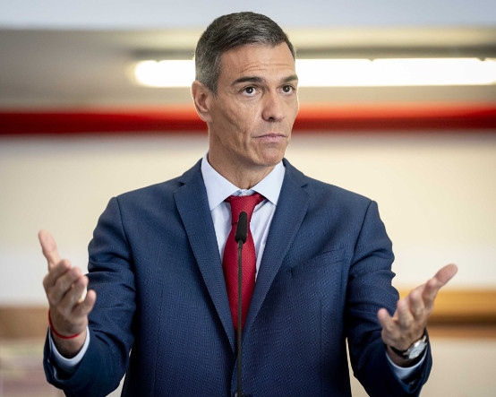 Skandal üstüne skandal: İspanya Başbakanı Pedro Sanchez'in koltuğu sallanıyor