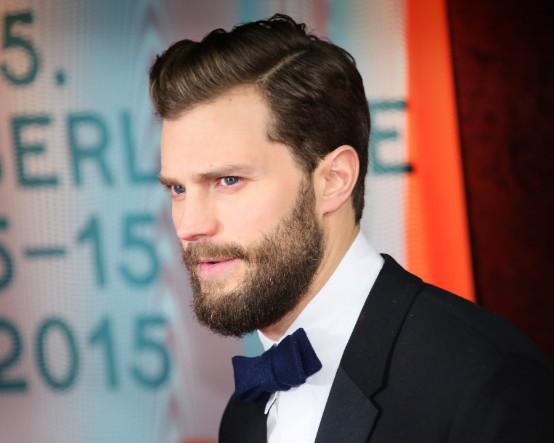 Yüzüklerin Efendisi'nde Aragorn krizi: Jamie Dornan'a tepki yağdı