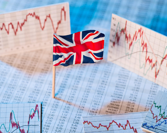 İngiltere ekonomisi resesyonun eşiğinde: 250 bin kişi işini kaybedebilir