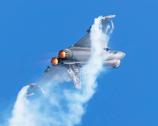 100 milyar euroluk fiyasko: Avrupa Birliği'nin ortak savaş uçağı hayali suya düştü