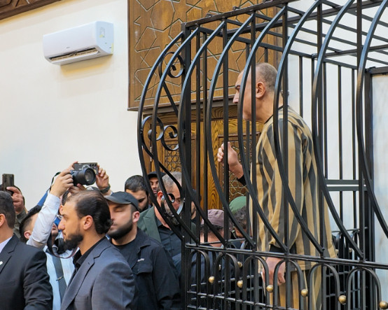 Suriye'de Esad ve akrabalarının yargılanmasına başlandı