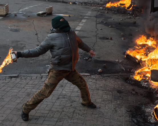 'Molotof kokteyli' yılı: ABD’de hükümet karşıtı şiddet 30 yılın zirvesinde