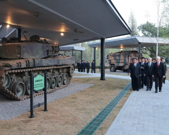 Türk yapımı Kirpi araçları Kuzey Kore'nin 'savaş ganimeti' sergisinde