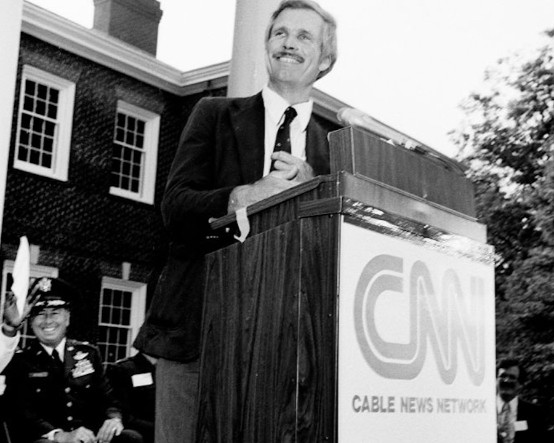 7/24 haberciliğin mucidiydi: CNN'in kurucusu Ted Turner hayatını kaybetti