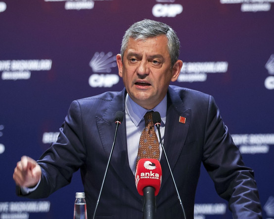 Kapalı grup toplantısında seçim: Özgür Özel, CHP Grup Başkanı oldu