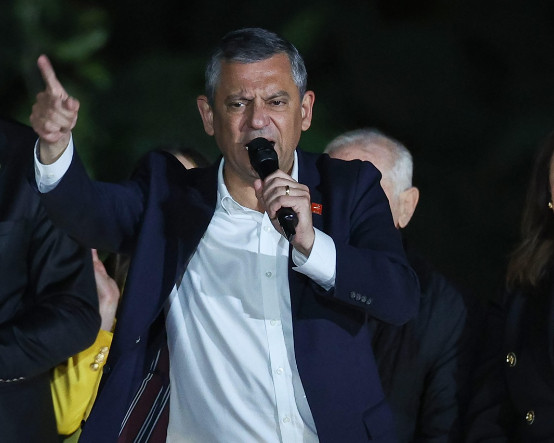 Özgür Özel: En kısa zamanda sandık istiyoruz, kurultay istiyoruz