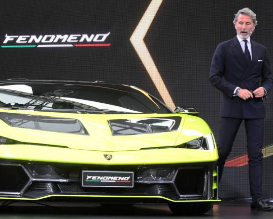 Ferrari'deki çöküş sonrası Lamborghini CEO'su konuştu: Stratejimiz başarıyla sonuçlandı
