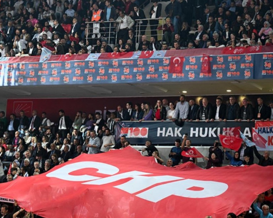 CHP'de 9 vekile ihraç talebinin ardından yetki tartışması: Parti tüzüğü ne diyor?