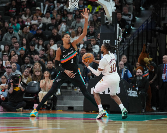 Wembanyama, Wall Street Journal'ın merceğinde: Basketbolu değiştiren uzun adam