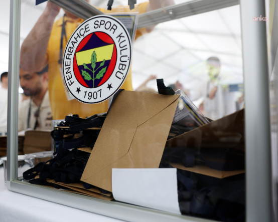 Fenerbahçe'de başkanlık seçimi: Oy verme işlemi sona erdi