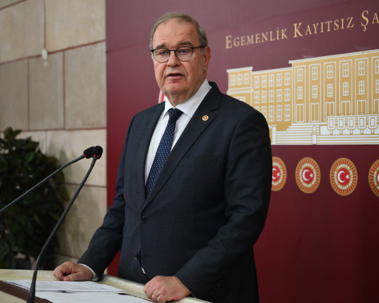 Faik Öztrak'tan 'mutlak butlan' açıklaması: Memnun değilim ama bunu başımıza getirenlerin durumunu sorgulamayacak mıyız?