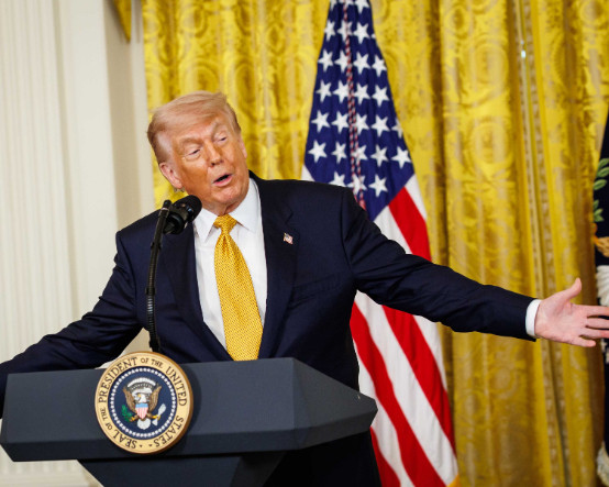 Trump, 80. yaşını kafes dövüşü ile kutluyor