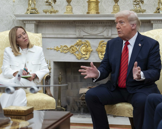 Trump'la Meloni arasında bu kez de 'bana yalvardı' kavgası