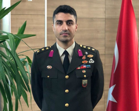 TSK'da kılıçlı yemin töreni: Yarbay Türkoğlu hakkındaki ihraç kararı oy birliğiyle iptal edildi