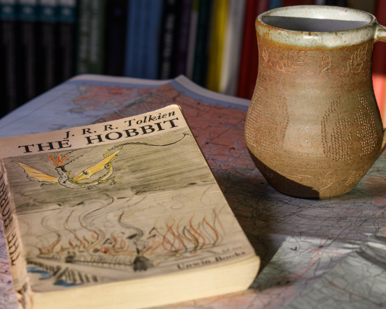 Hobbit'in nadir bulunan ilk baskısı açık artırmada 38 bin sterline satıldı