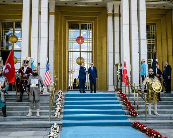 Beyaz Saray'dan 'karşılama' paylaşımı: Amerika dünya sahnesine geri döndü