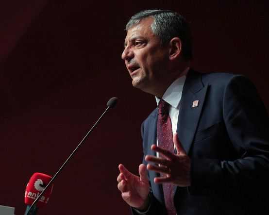 Özgür Özel: Savcılarla, “Şu isimlere tutuklama istenirse yapabilecek misin” diye mülakat yapıyorlar